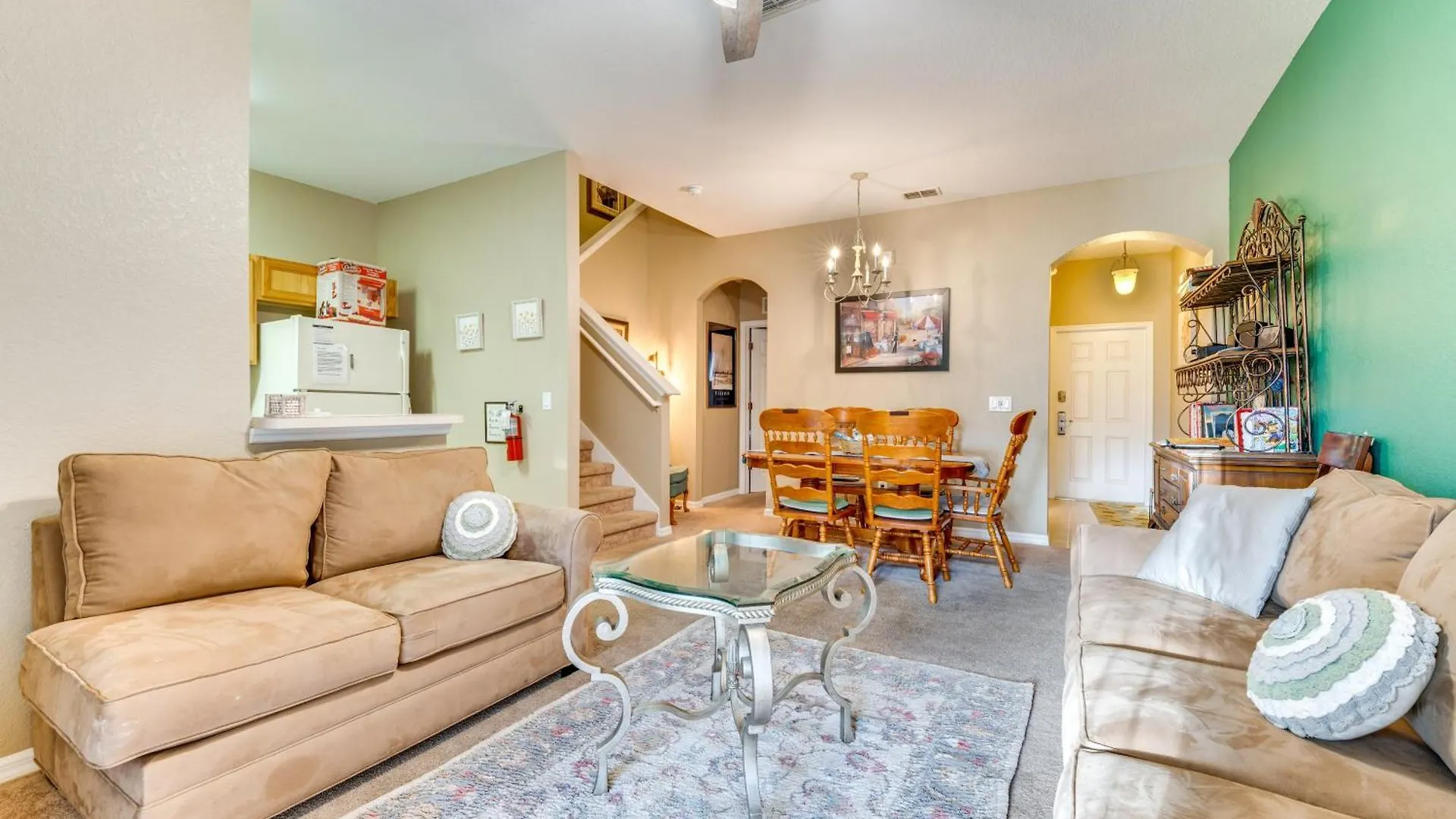 Davenport Resort Townhome About 9 Mi To Disney! Holiday home